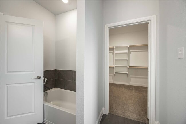 Building Photo - 354 Rock Acre Dr