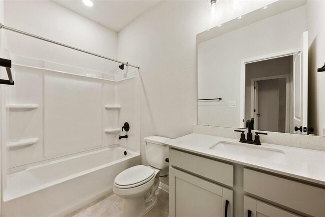 Building Photo - 283 Ranier Wy