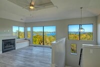 Building Photo - 15501 Rock Creek