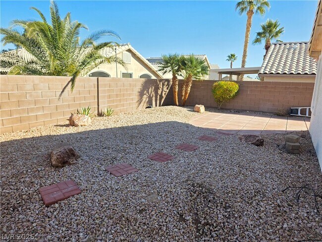 Building Photo - 10416 Prime View