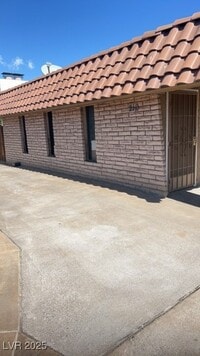 Building Photo - 210 Tungsten St