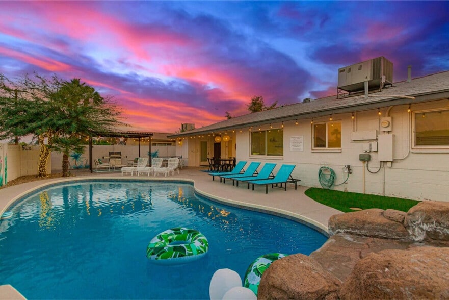 Building Photo - 7312 E Villa Way
