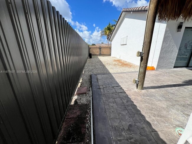 Building Photo - 20789 SW 129th Ct