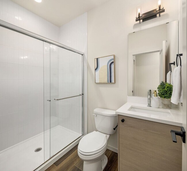Building Photo - MAJOR RENT REDUCTION Brand New 4-Bedroom H...