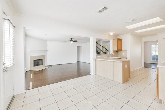 Building Photo - 2507 Liza Ct