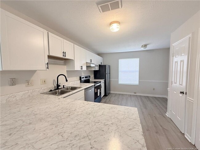 Building Photo - 4079 Professional Dr