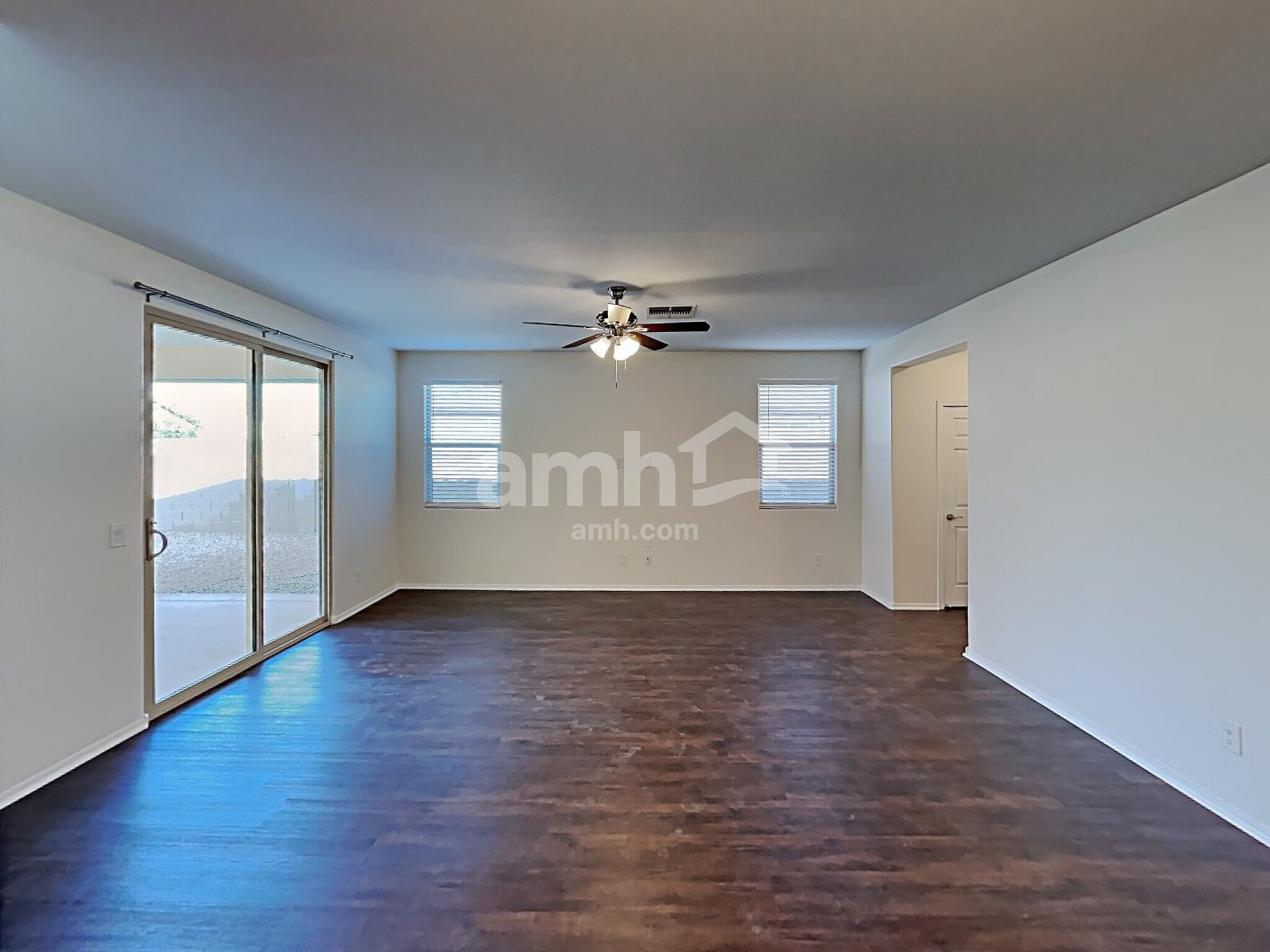 Building Photo - 1688 E Primavera Way