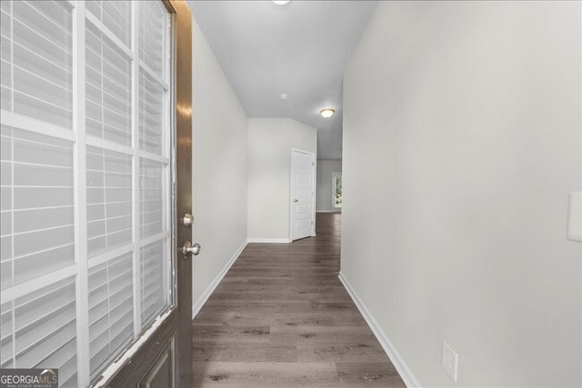 Building Photo - 220 Harrison St