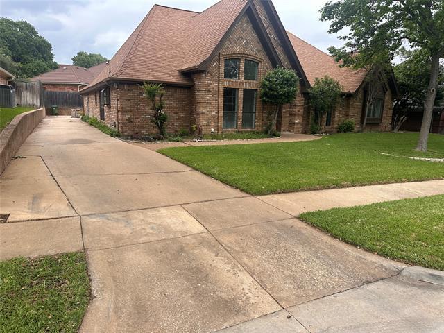 Building Photo - 532 Evergreen Dr