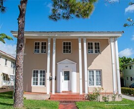 Building Photo - 233 Madeira Ave