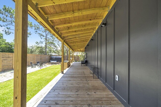 Building Photo - 132 Foxmeyer Dr