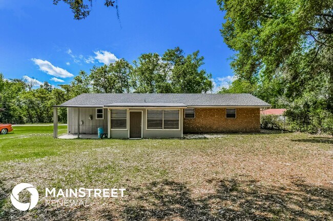 Building Photo - 3331 Lakemar Pl