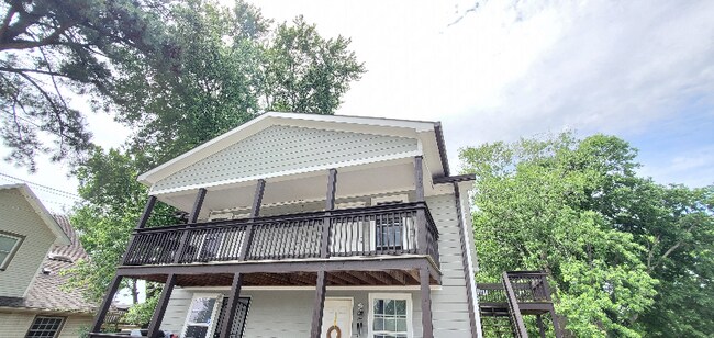 Primary Photo - 103 W 17th St