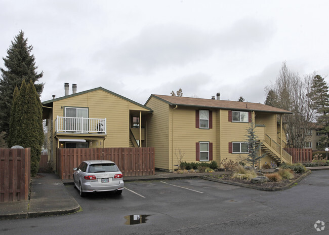 Primary Photo - Kimberly Court