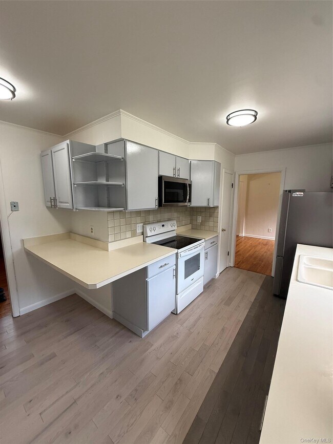 Building Photo - 36 Greenvale Farms Rd