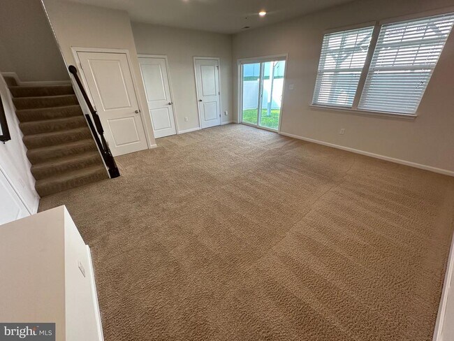 Building Photo - 15114 Hogshead Way