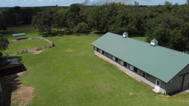 Building Photo - 1475 W Jackson Hill Ct