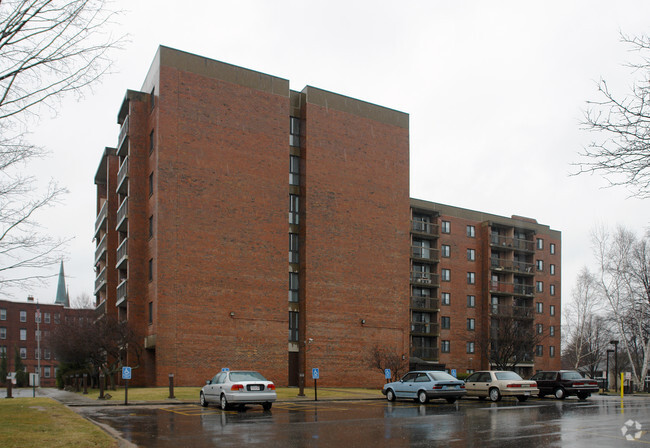 Side of Building - Prospect Heights