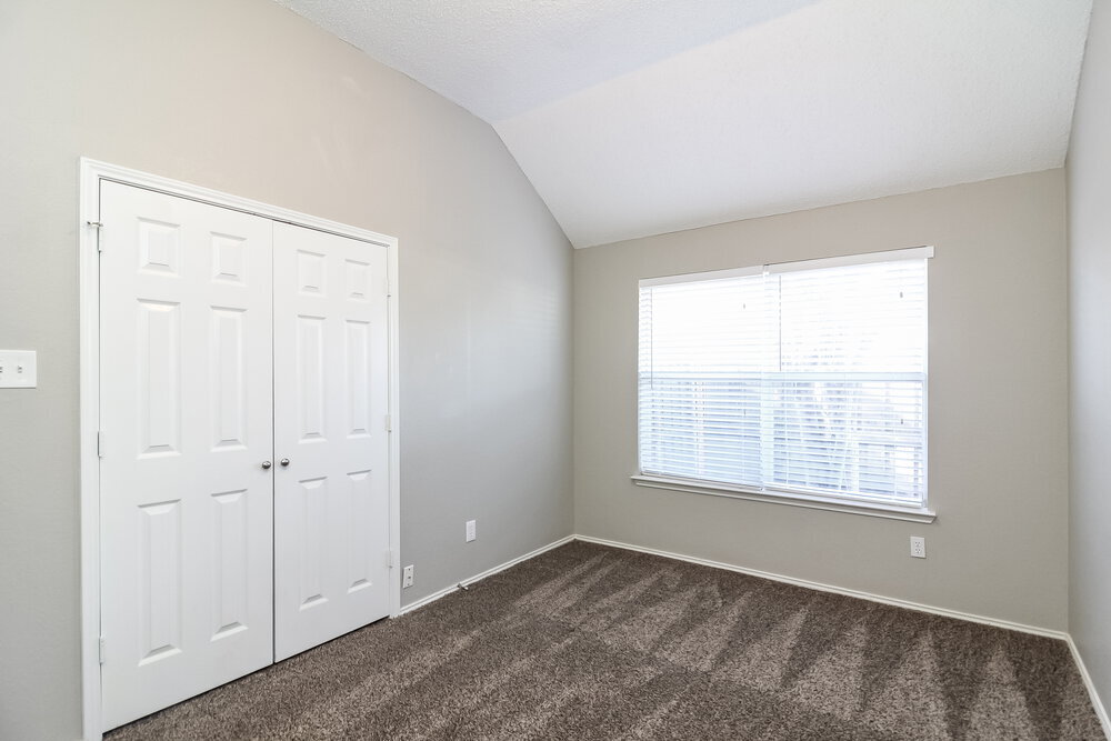 Building Photo - 2338 Liles Ln