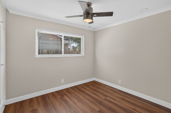 Building Photo - 2833 Sandbrook Ct