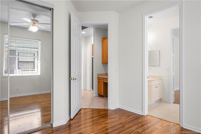 Building Photo - 2529 SW Park Meadows Trail