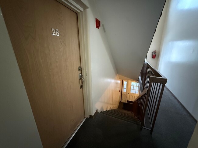 Building Photo - 259 Stoneybrook Ln