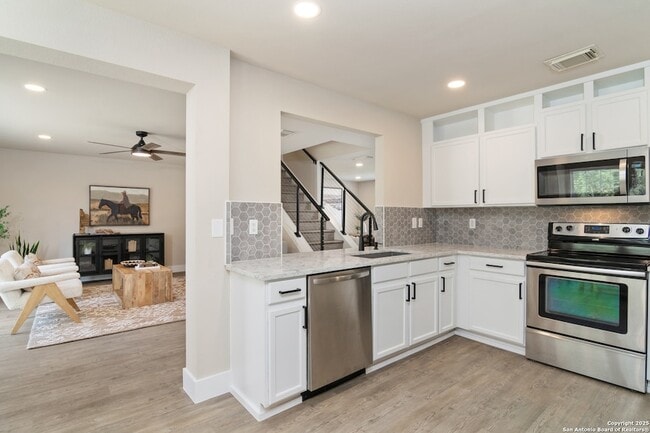 Building Photo - 21450 Bubbling Creek