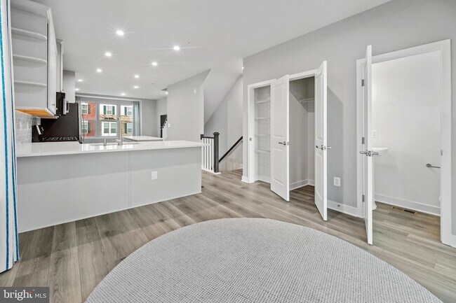 Building Photo - 174 Bethlehem Pl