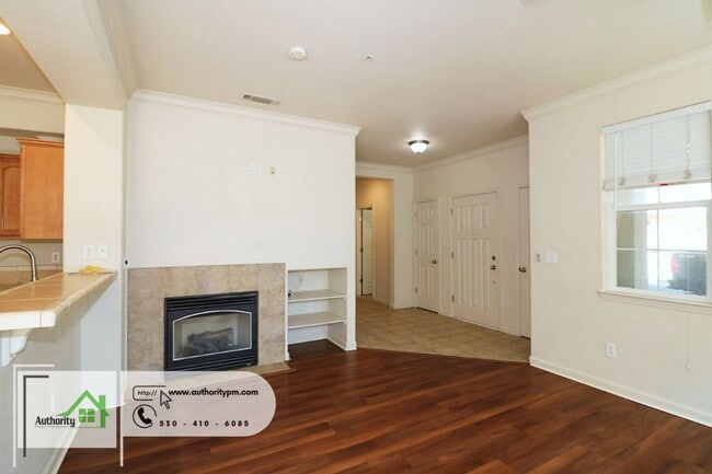 Building Photo - 2359 Shining Star Way