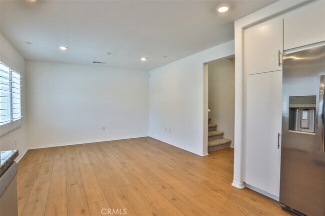 Building Photo - 7419 Olive Grv St