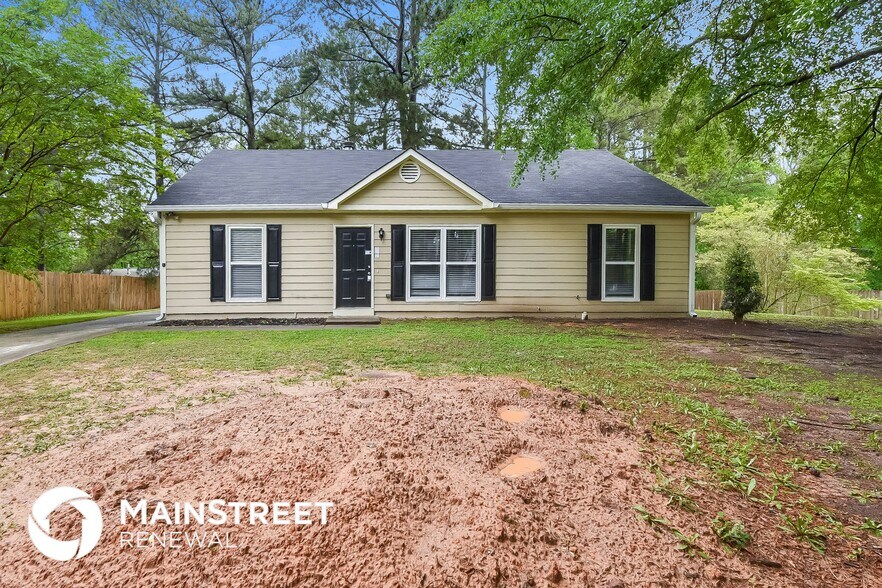 Primary Photo - 2745 Sapphire St