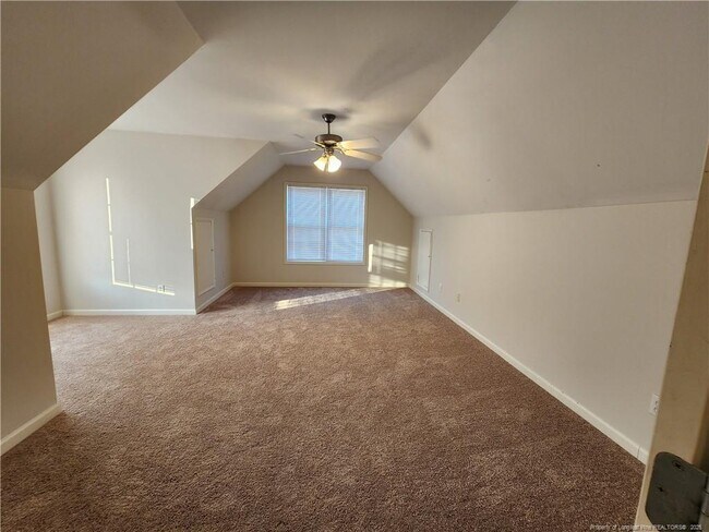 Building Photo - 2305 Gray Goose Loop