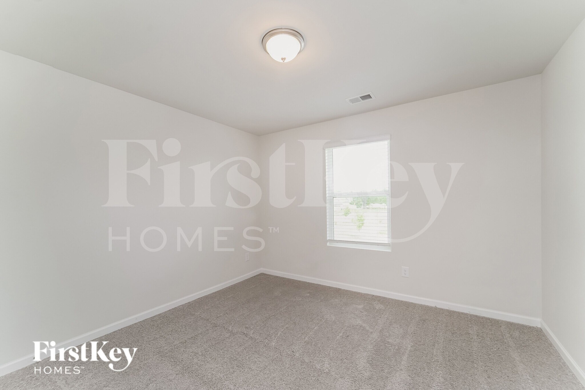 Building Photo - 10714 Rivergate Dr NW