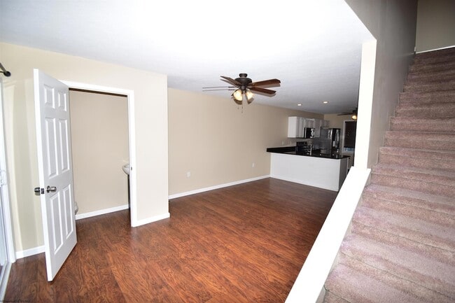 Building Photo - 427 Marlowe Cir