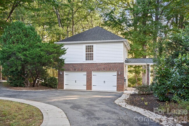 Building Photo - 7914 Gilead Rd