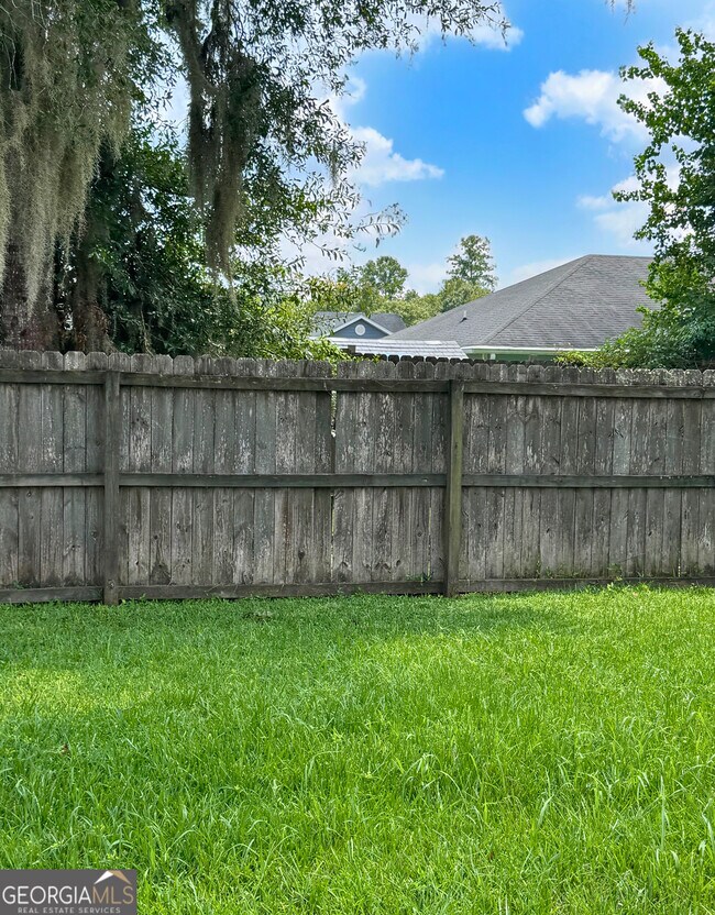 Building Photo - 124 Wolfbay Cir