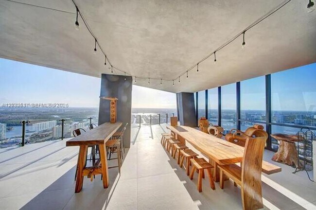 Building Photo - 17141 Collins Ave