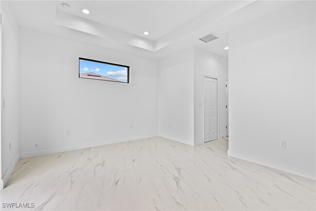 Building Photo - 933 Gleason St