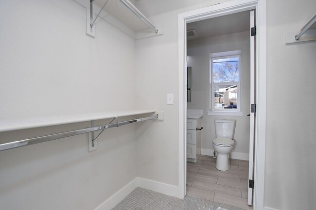 Building Photo - 11518 W 16th Ave