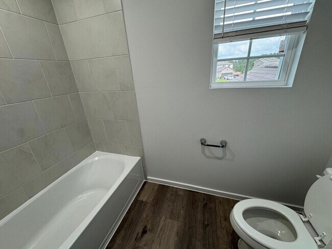 Building Photo - 7858 Alset Dr