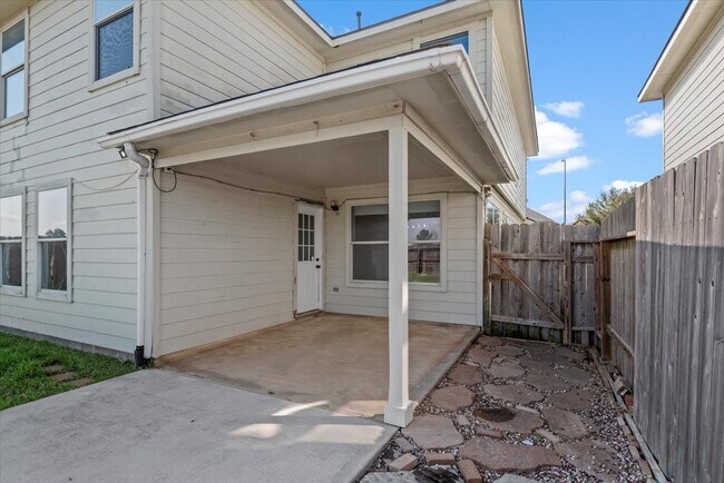 Building Photo - 1518 Weiland Manor Ln