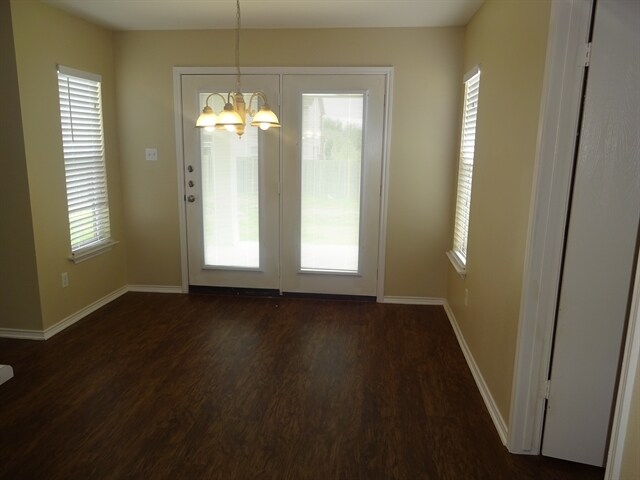 Building Photo - 13205 Vizquel Loop