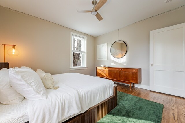 Building Photo - 2124 Maryland Ave