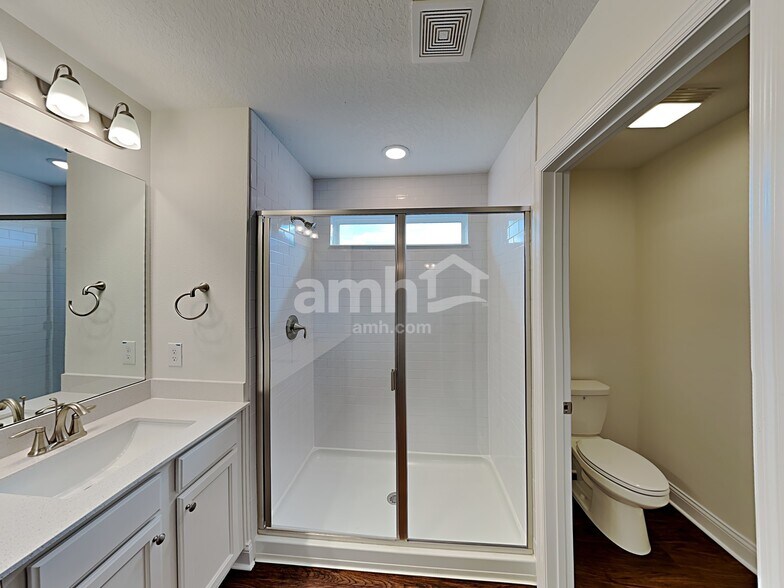 Building Photo - 6130 Little Blf Cir