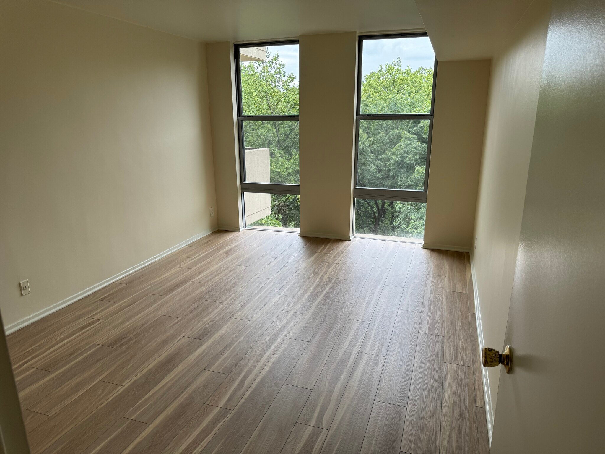 Building Photo - 9039 Sligo Creek Pkwy