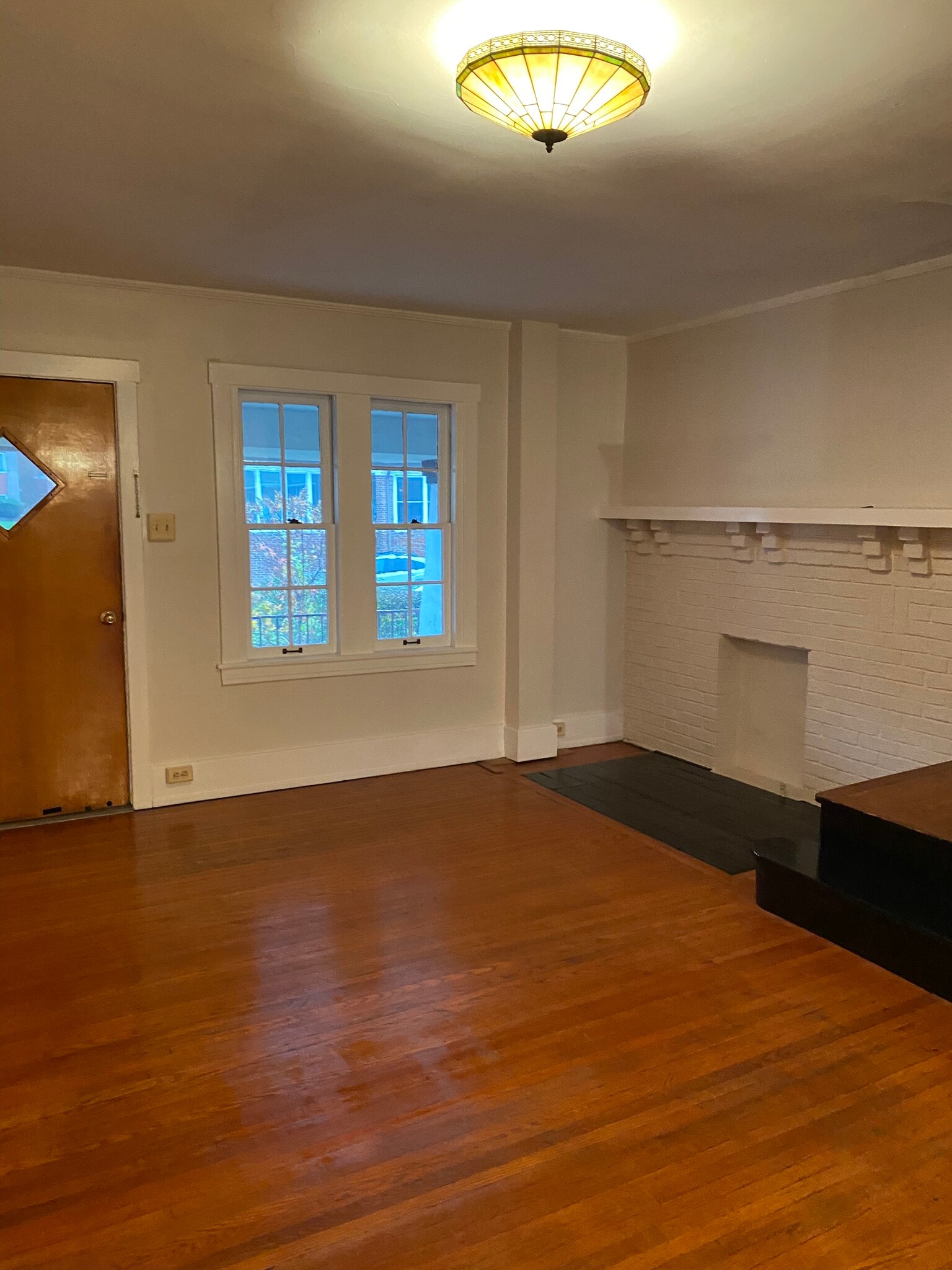 Building Photo - 5931 Alder St