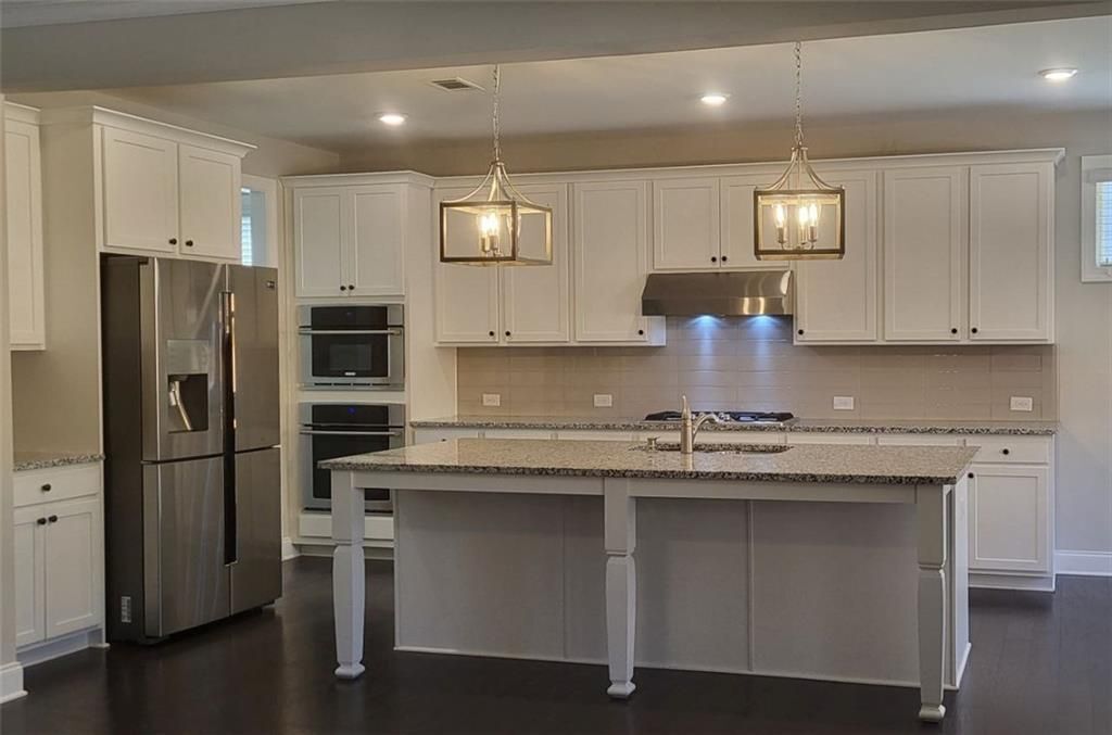 Building Photo - 4780 Westoak Ct