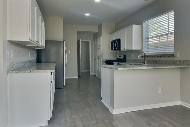 Building Photo - 6226 Langham Dr