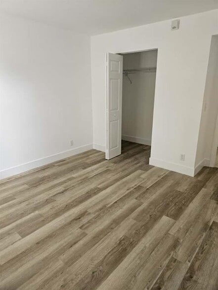 Building Photo - 10725 Cleary Blvd