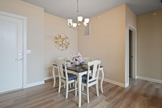 Building Photo - 141 Main St